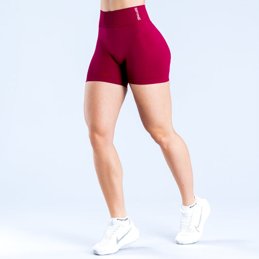 Dfyne Dynamic Shorts Berry