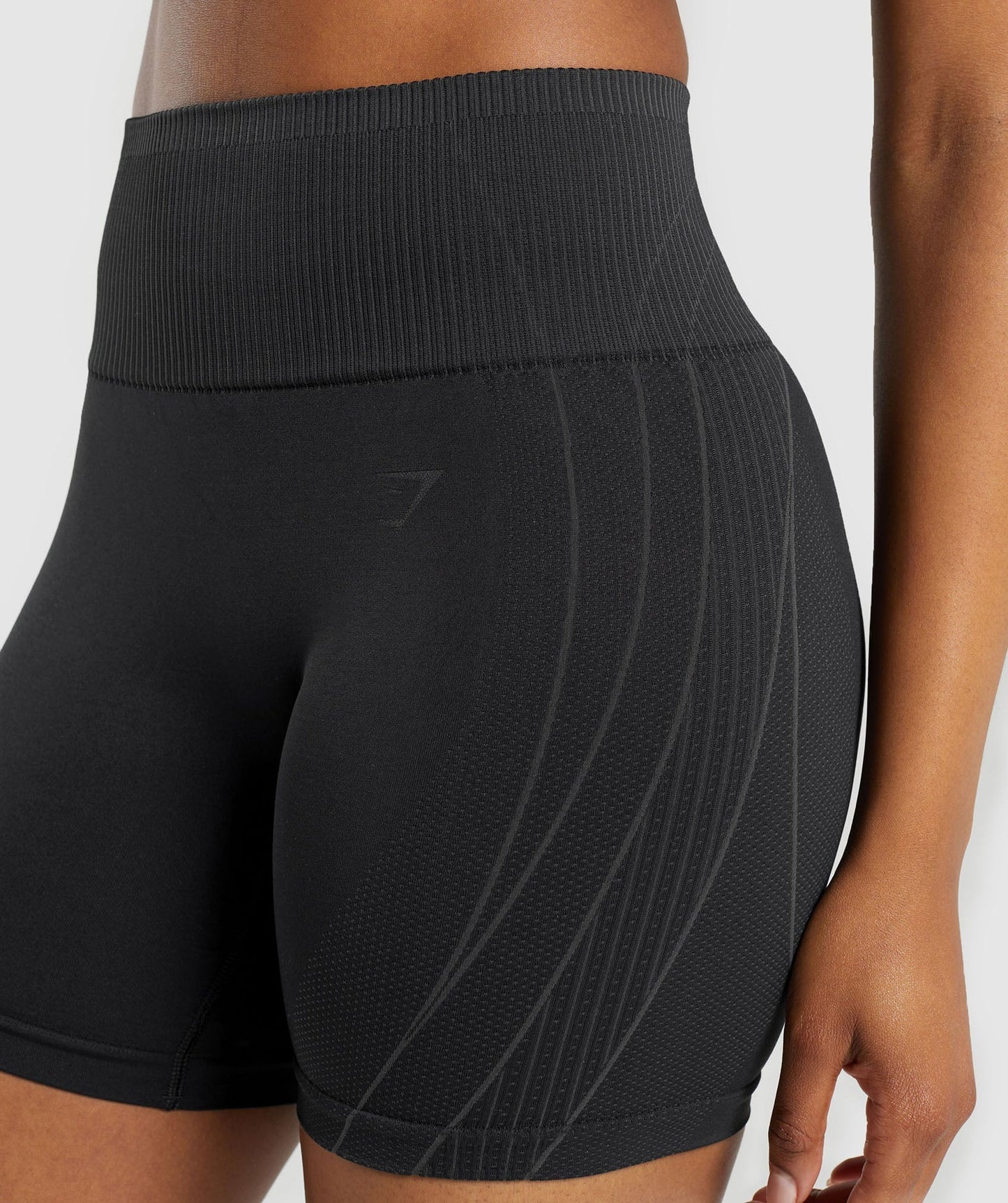 Contour Heart Seamless Shorts