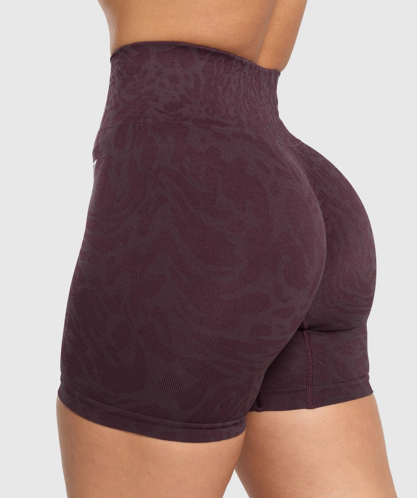 Adapt Pattern Seamless Short