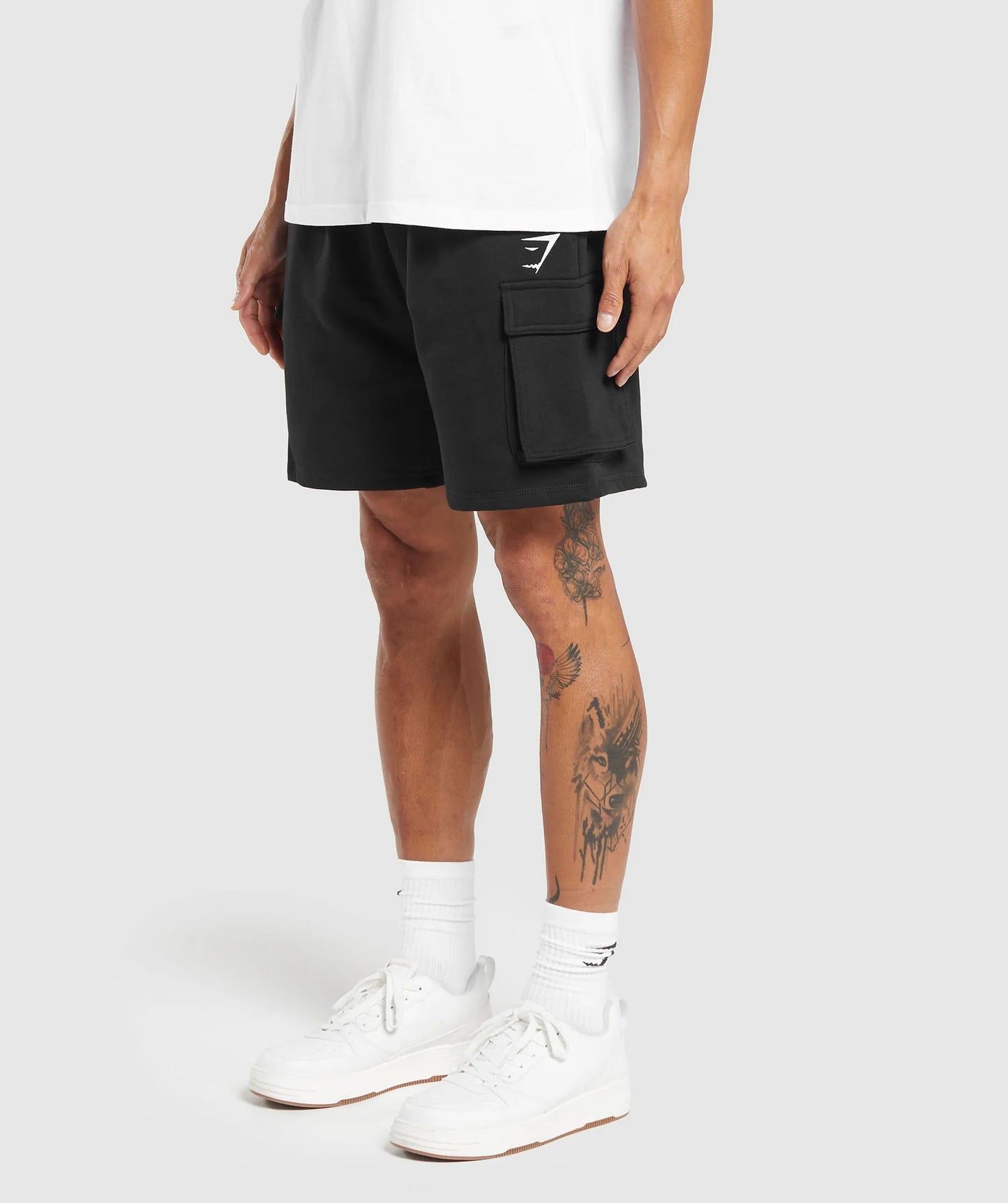 Crest Cargo 7” Shorts